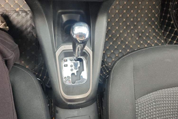 Used Peugeot 301 2014 1.6L Automatic Comfort Edition
