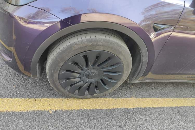 Used Tesla Model Y 2024 Rear-Wheel-Drive Version
