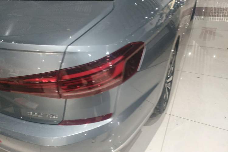 Used Volkswagen Passat 2022 330TSI Starry Luxury Edition
