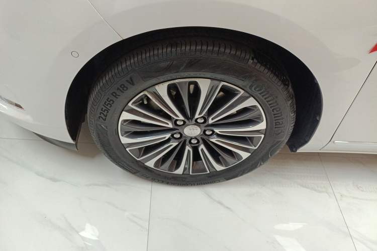 Used Buick GL8 2021 ES Land Cruiser 653T Flagship Model