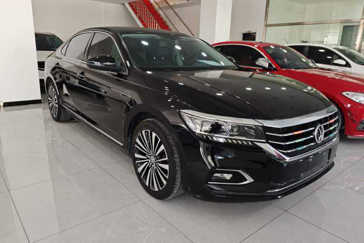 Used Volkswagen Passat 2020 380TSI Luxury Edition China VI
