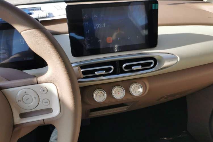 Used Wuling Hongguang MINIEV 2025 Four-Door Version Zhenxiang+ Edition
