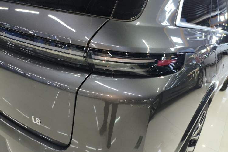 Used Li Auto L8 2024 Ultra Model

