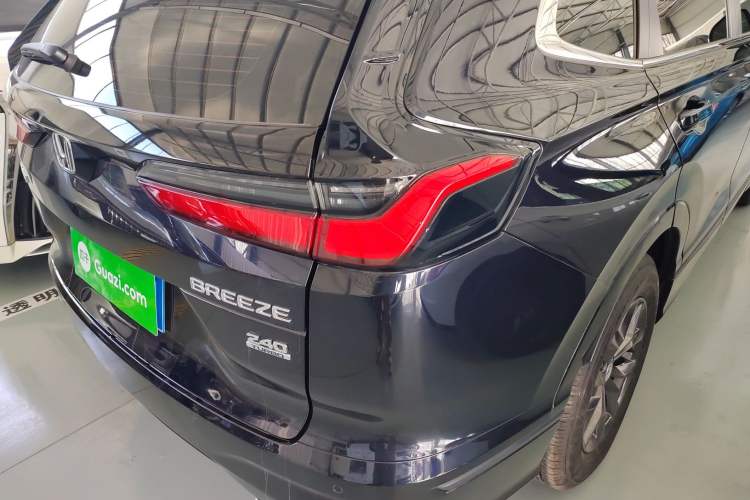 Used Honda Breeze 2025 240TURBO Two-Wheel-Drive Luxury Edition 5 Seats
