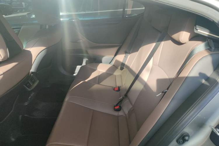 Used Lexus ES 2023 200 Excellence Edition
