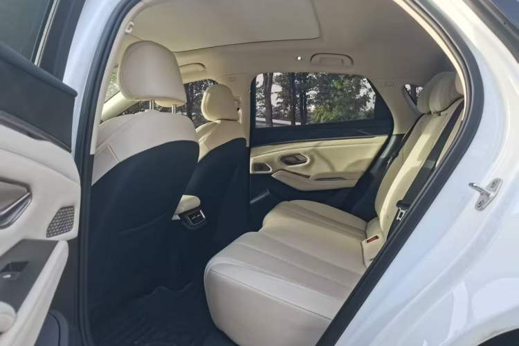 Used BYD Qin L 2024 DM-i 120KM Beyond Model
