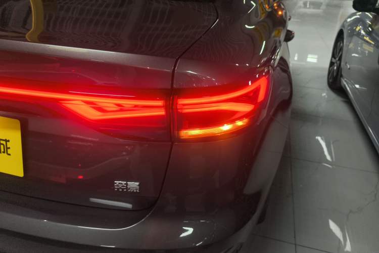 Used Geely Auto Emgrand 2022 4th Generation 1.5L CVT Luxury Model