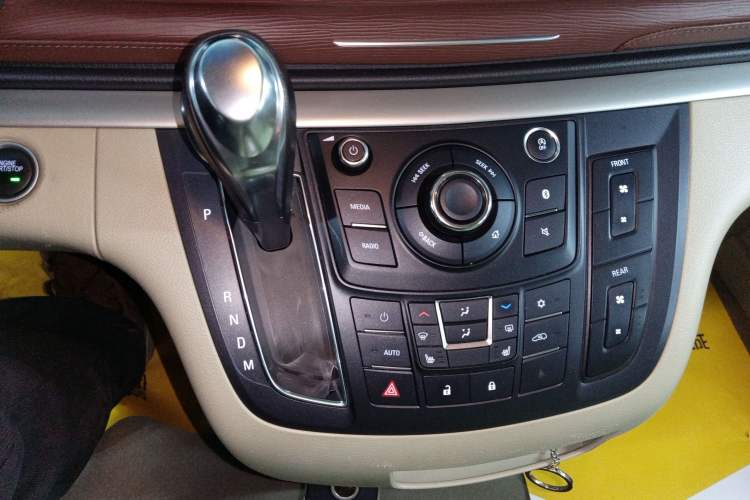 Used Buick GL8 2018 28T Prestige Version China VI Standard
