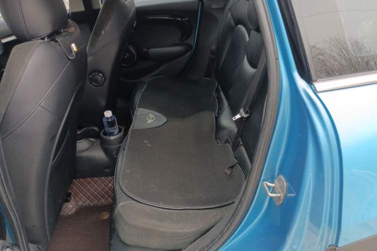 Used  MINI 2015 2.0T COOPER S Five-Door Edition
