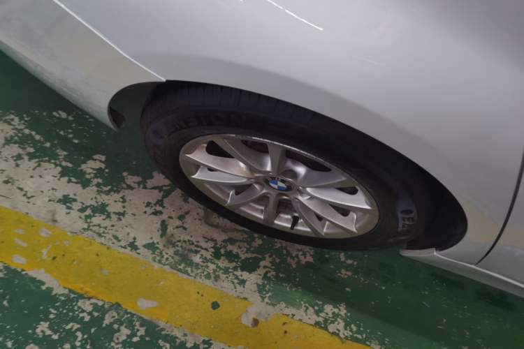 Used BMW 3 Series 2016 316i Fashion Model
