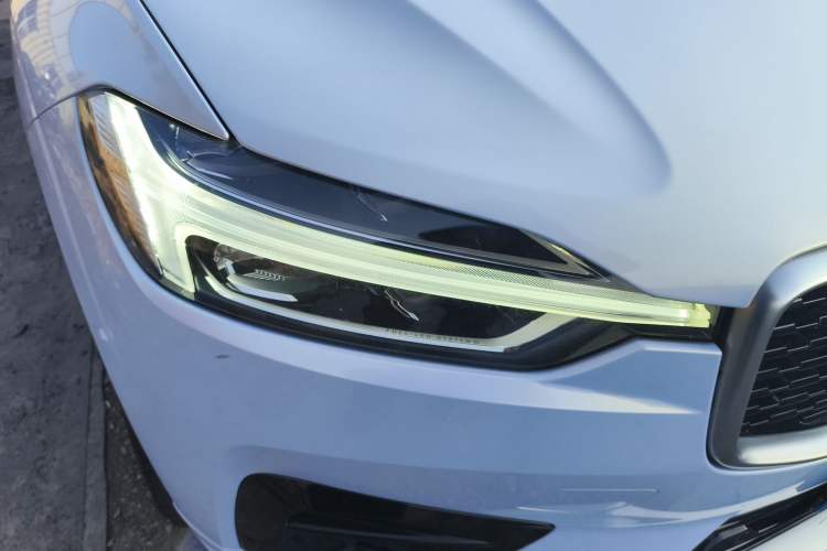 Used Volvo XC60 2019 T5 4x4 Zhiyuan Sport Edition China V Standard
