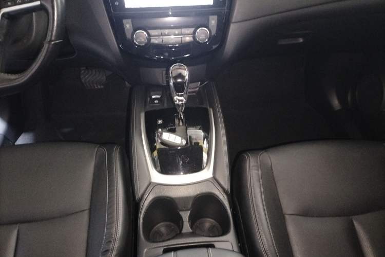 Used Nissan X-Trail 2019 2.0L CVT Smart Connect Comfort Edition 2WD