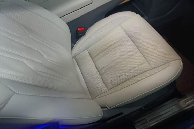 Used Zeekr 009 2022 WE Edition
