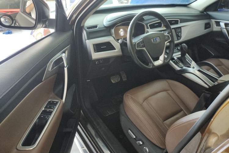 Used Geely Auto Emgrand X7 Sport 2016 1.8TD Automatic ZhiZun Version
