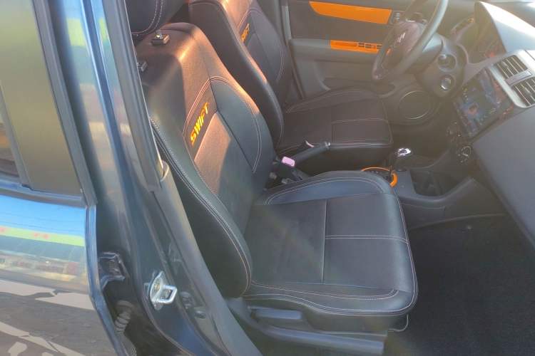 Used Suzuki Swift 2016 1.5L Automatic Fashionable Coolplay Edition
