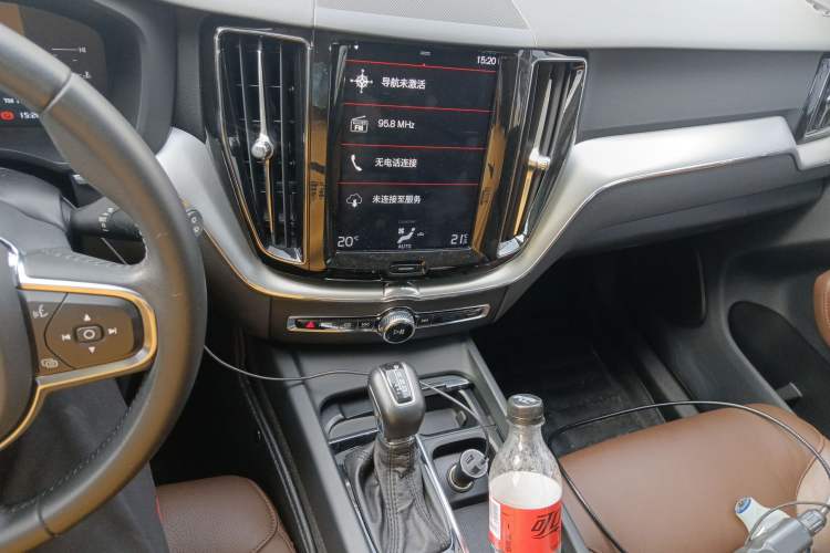 Used Volvo XC60 2019 T5 4x4 Smart Edition China V Standard
