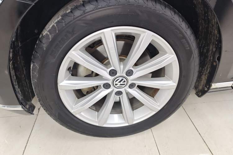 Used Volkswagen Magotan 2019 330TSI DSG Leading Model China VI Standard
