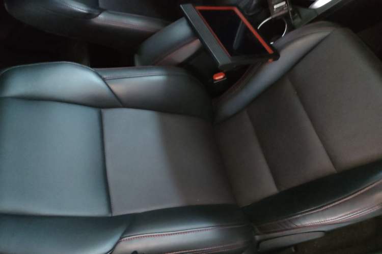 Used Toyota Levin 2017 Revised Version 185T CVT Elite Edition China VI Standard
