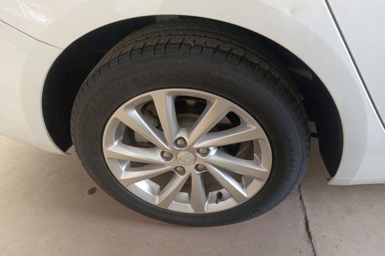 Used Buick Verano 2019 Sedan 15S Automatic Leading Model
