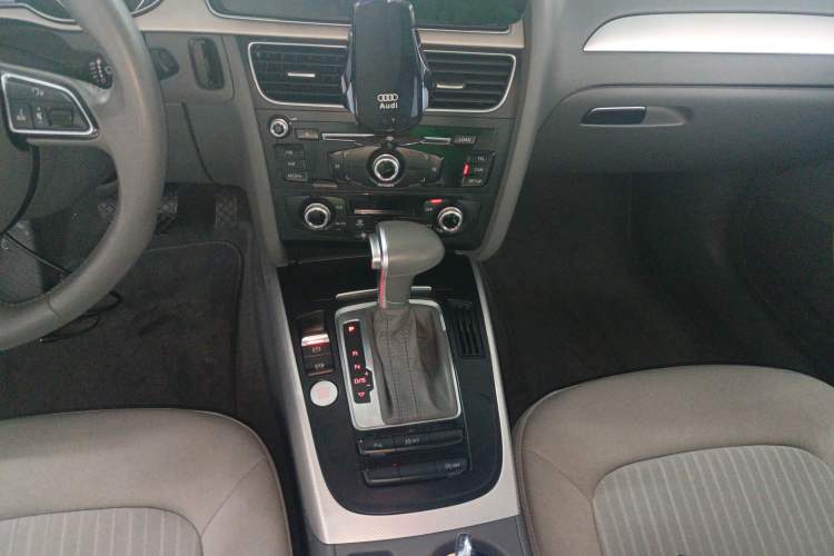 Used Audi A4L 2016 35 TFSI Collector's Edition Automatic Standard Model