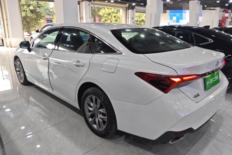 Used Toyota Avalon 2019 2.0L Ambition Edition China VI
