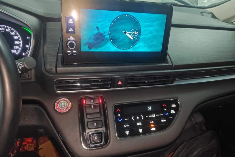 Used Honda Elysion 2022 2.0L eHEV Luxury Edition