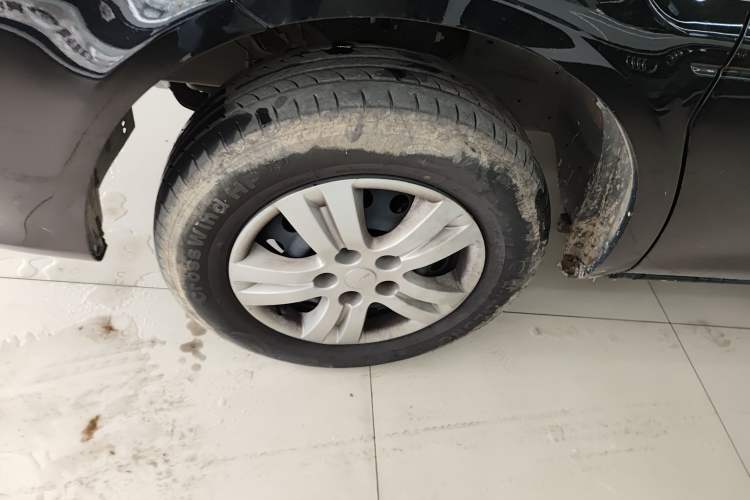 Used FORTHING Lingzhi 2025 M5 1.5T Long Wheelbase Base Model 7-Seater
