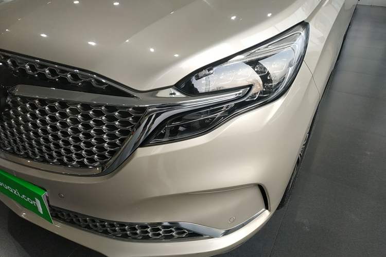 Used Buick GL8 2022 ES Landtrek 653T Flagship Model
