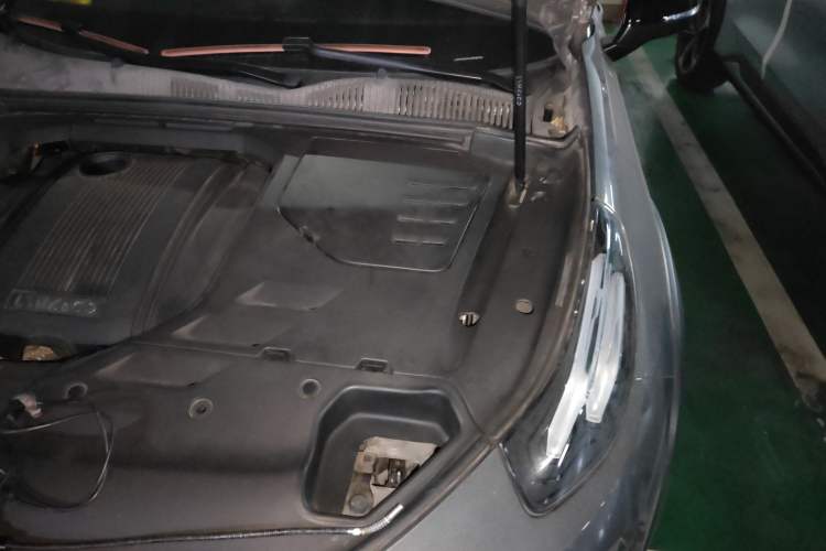 Used Lynk & Co 02 2018 1.5T DCT Two-Wheel Drive Zhaopu Version China V Standard
