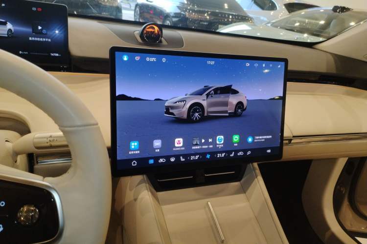 Used Hima Luxeed R7 2025 Range-Extended Version 251 km Max