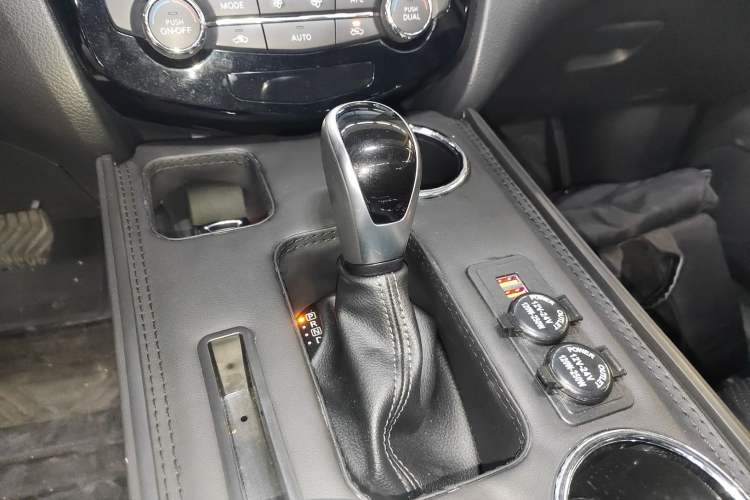 Used Nissan Qashqai 2023 Classic 2.0L CVT XV Prem. Smart Enjoyment Edition
