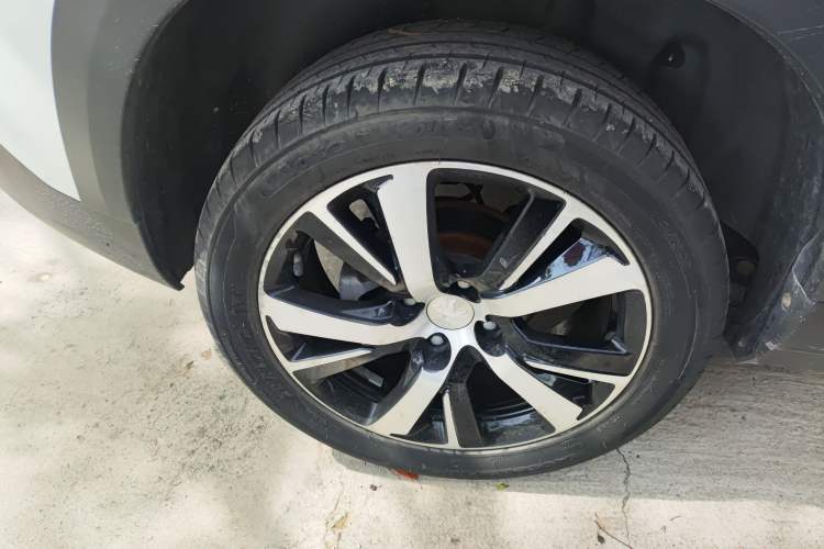 Used Peugeot 2008 2018 1.6L Automatic Fashion Edition
