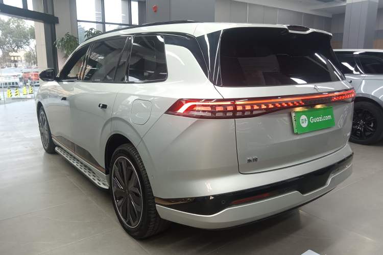 Used  eπ008 2025 210 Ultra Range-Extended Version 5 Seats