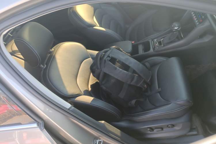 Used Skoda Kodiaq 2021 TSI330 5-Seater Two-Wheel-Drive Luxury Plus Edition
