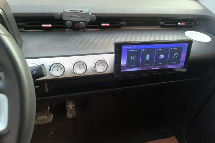 Used Wuling Hongguang MINIEV 2022 GAMEBOY 200km Gaming Edition with Lithium Iron Phosphate
