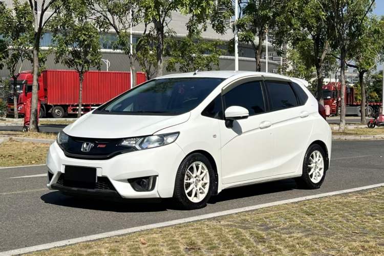 Used Honda Fit 2016 1.5L LX CVT Comfort Model