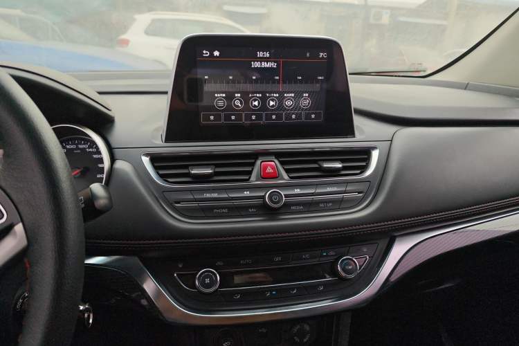 Used  Refine S3 2017 1.5L Manual Luxury Smart Model
