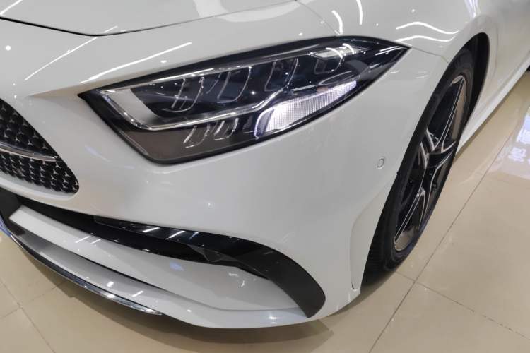 Used Mercedes-Benz CLS 2023 Refreshed CLS 300 Dynamic Edition
