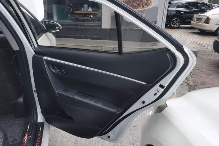 Used Toyota Levin 2017 Revised 185T CVT Elite Edition China V Standard
