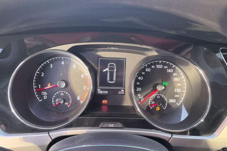 Used Volkswagen Touran 2016 Volkswagen Touran L 280TSI DSG Comfort Edition
