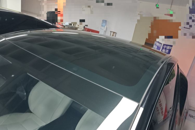 Used Tesla Model Y 2022 Long-Range All-Wheel-Drive Version
