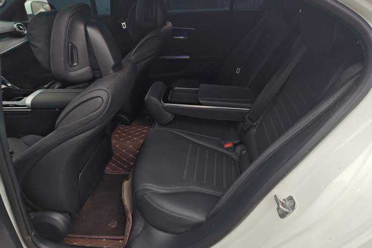 Used Mercedes-Benz C-Class 2024 C 200 L Sport Edition
