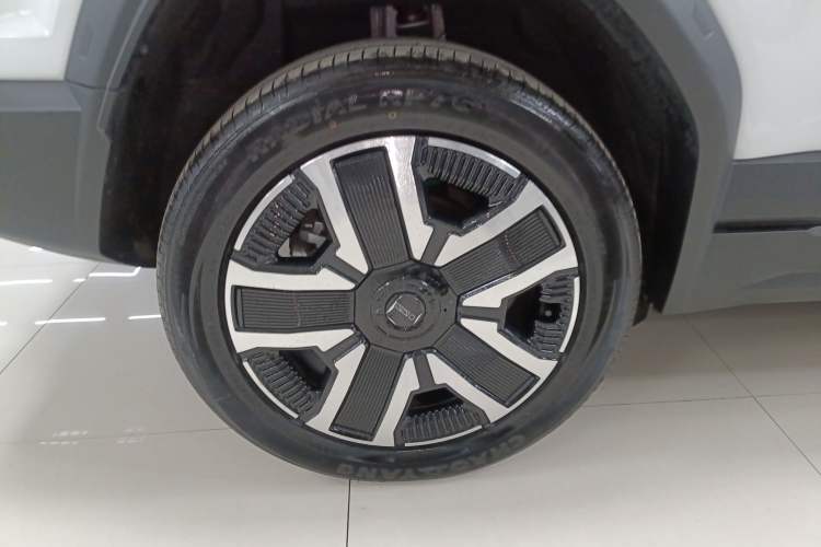 Used  03 2024 472km Four-Wheel Drive Long-Range Version
