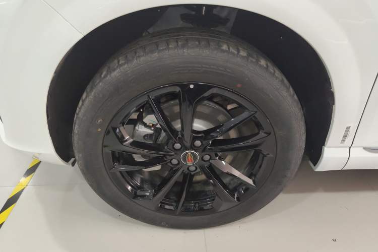 Used Hongqi HS3 PHEV 
