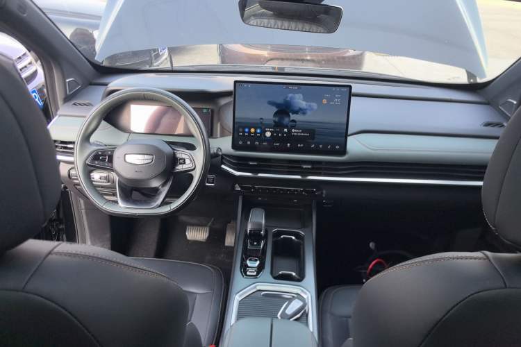 Used Geely Auto Haoyue L 2024 2.0T DCT Prestige Version