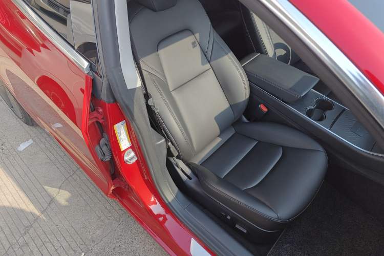 Used Tesla Model 3 2019 Standard Range Rear-Drive Upgraded Version
