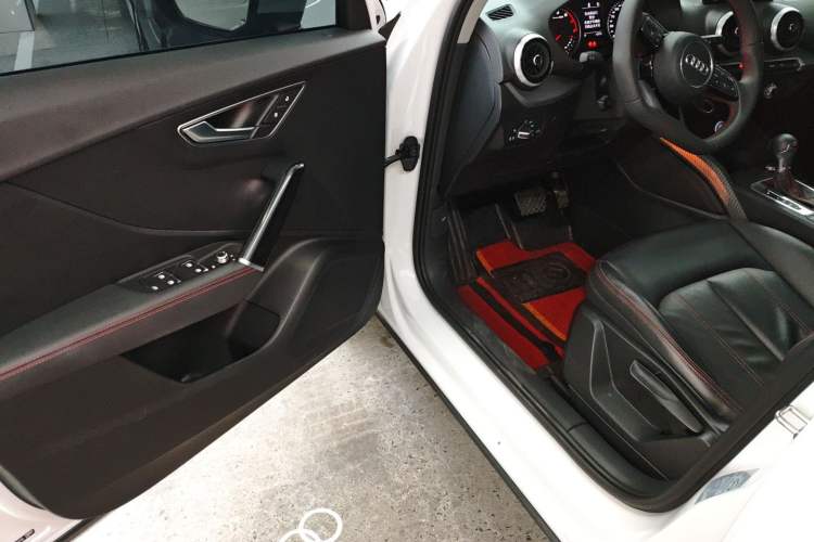 Used Audi Q2L 2023 35TFSI Progressive Dynamic Edition
