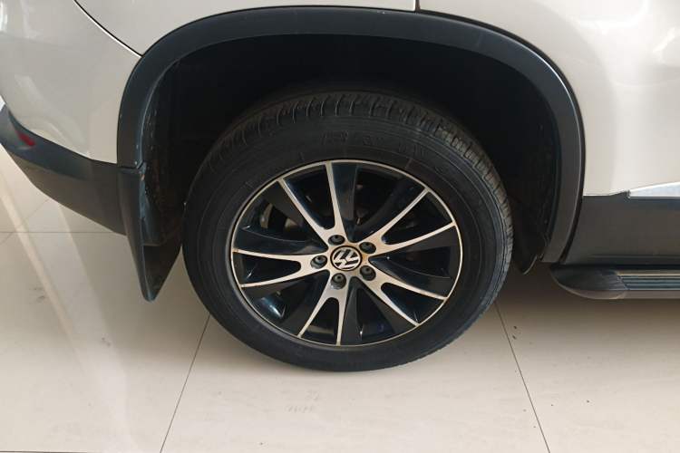 Used Volkswagen Tiguan 2016 300TSI Automatic Two-Wheel Drive Luxury Edition
