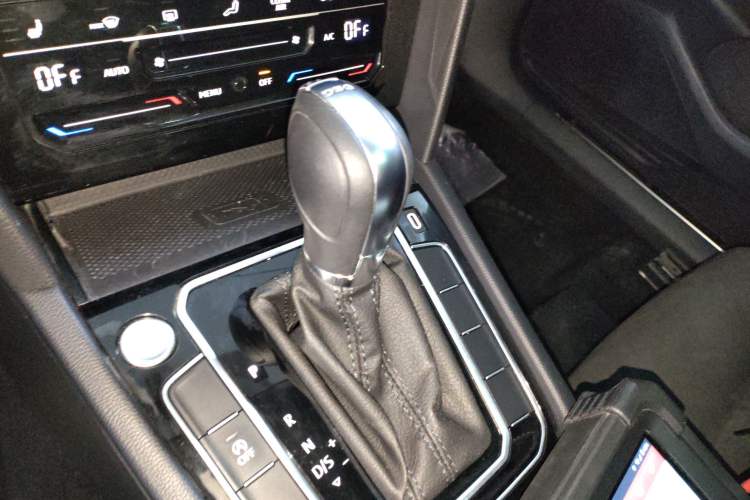 Used Volkswagen Magotan 2020 330TSI DSG Luxury Edition
