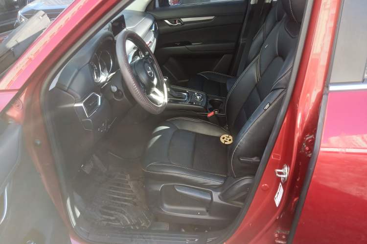 Used Mazda CX-5 2017 2.0L Automatic 2WD ZhiShang Trim China V Standard
